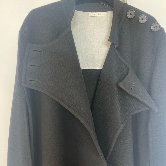 Celine Prefall 2017 Double Faced Cashmere Cape - Picture 4 of 11